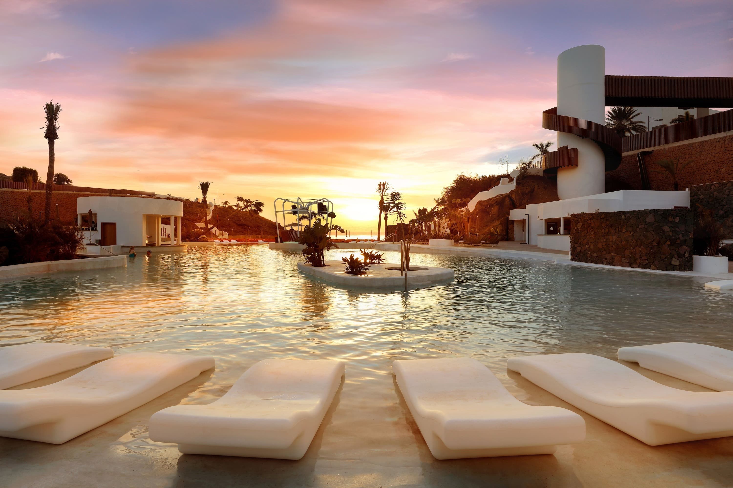 Hard Rock Hotel Tenerife – photo 2