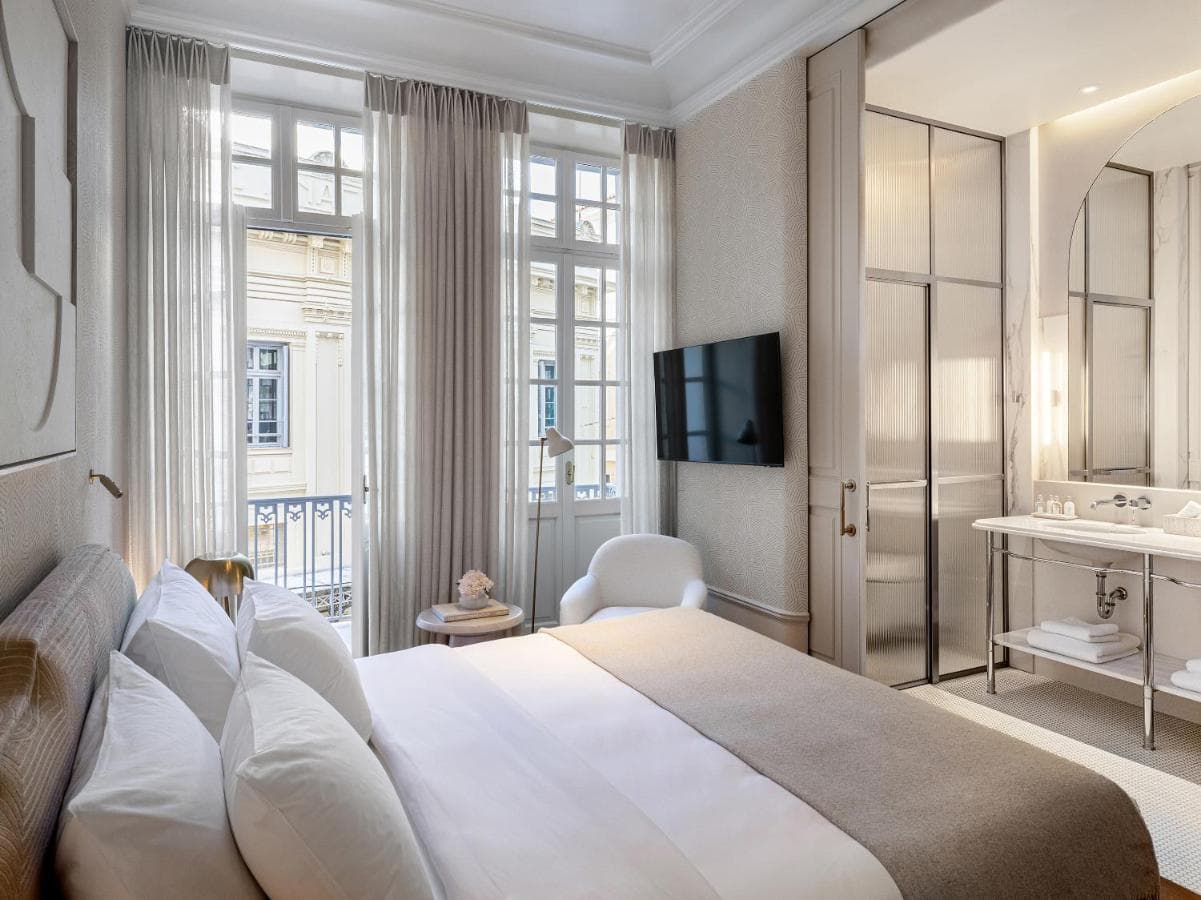 The Dolli at Acropolis, A Hotel to Live – photo 2