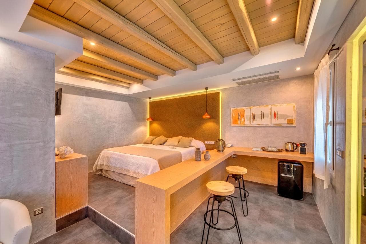 Nissaki Beach Hotel – photo 2