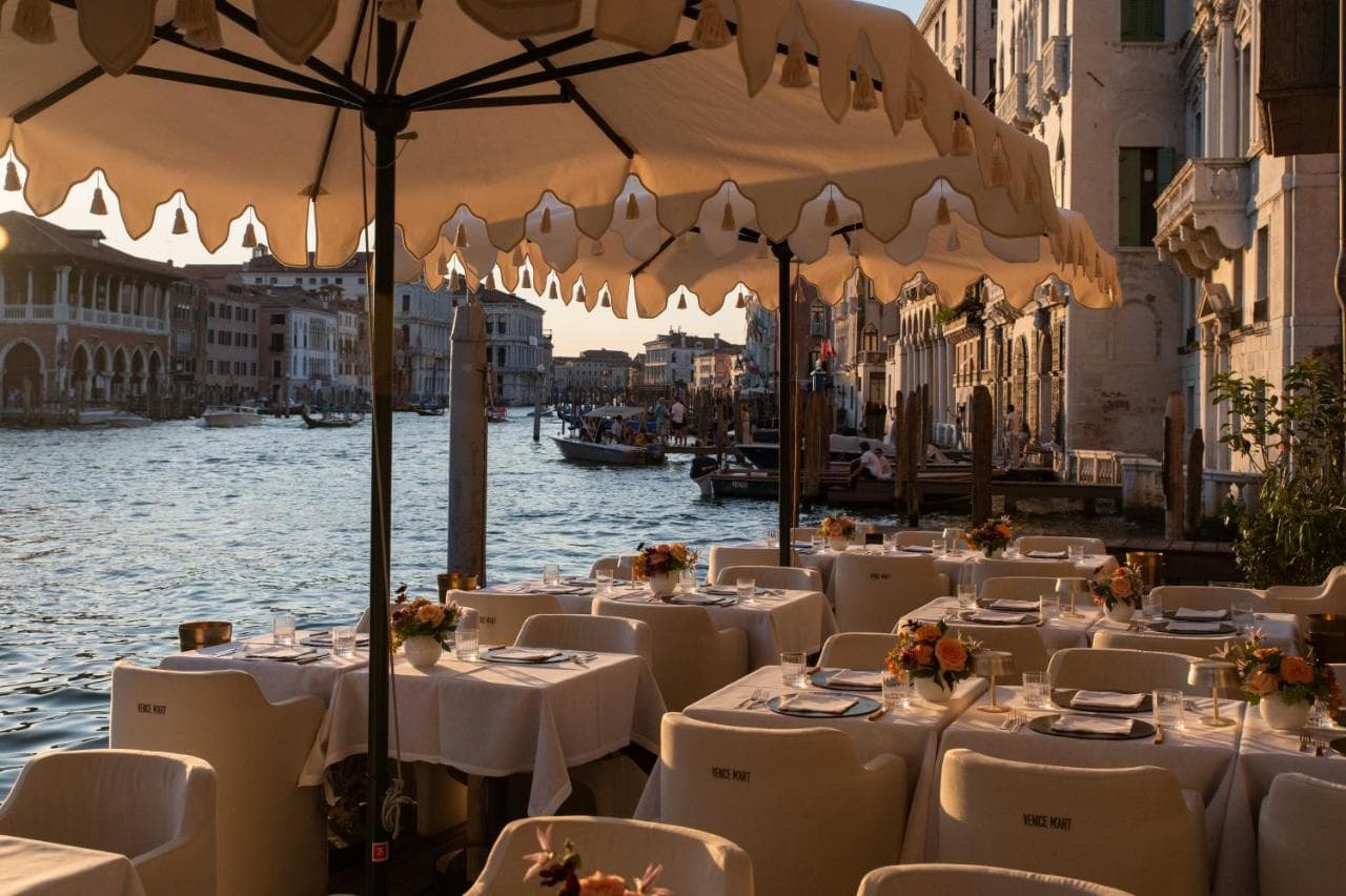 The Venice Venice Hotel – photo 3