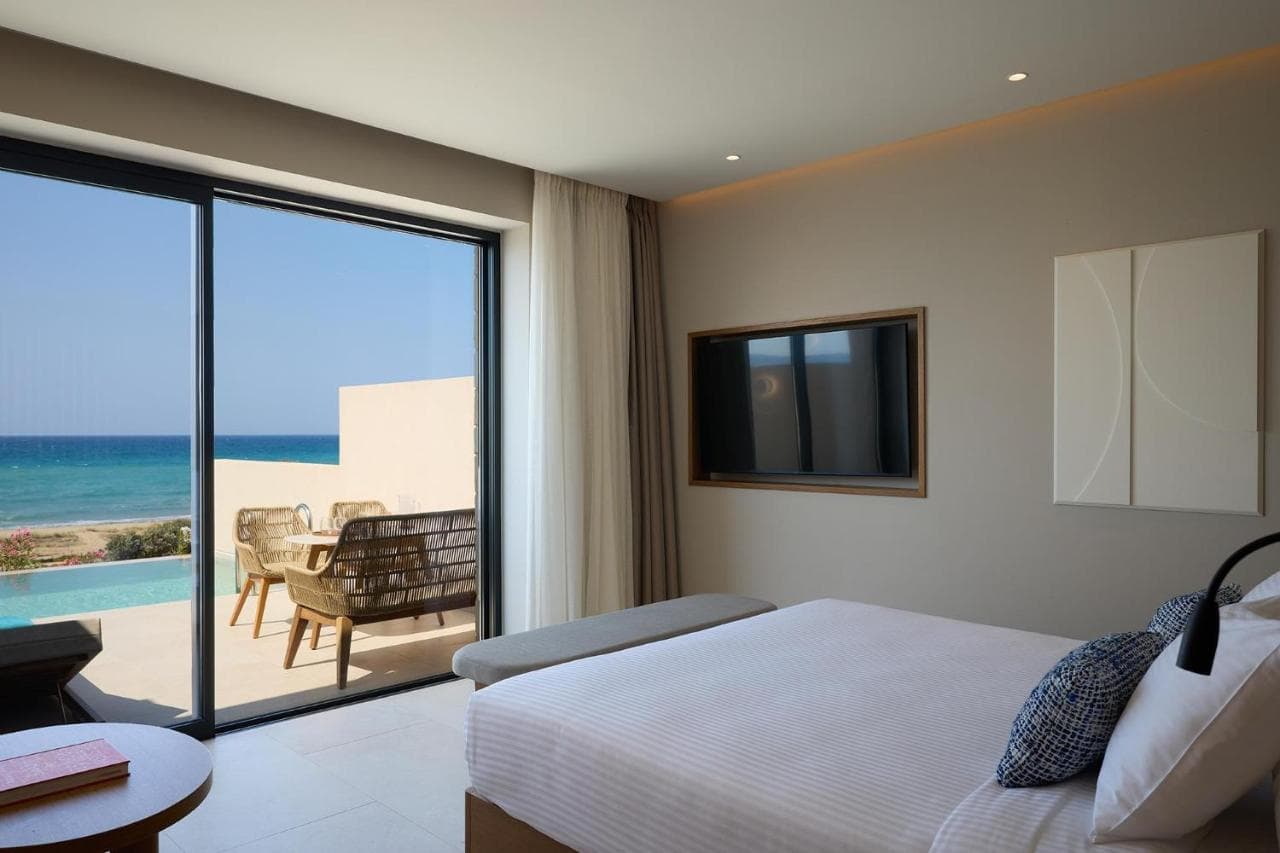 Oros Luxury Beach Resort – photo 6