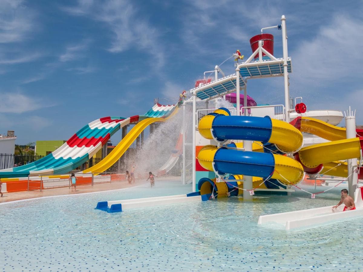 Golden Taurus Aquapark Resort – photo 8