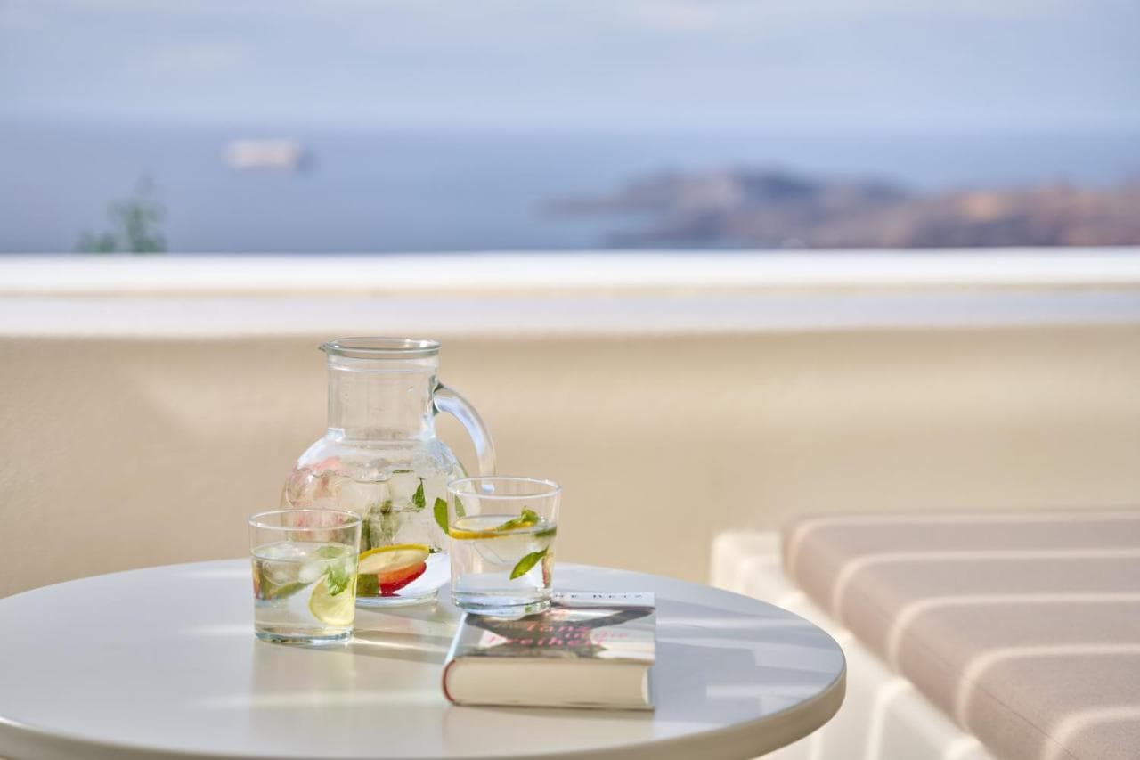 Lilium Hotel Santorini – photo 5