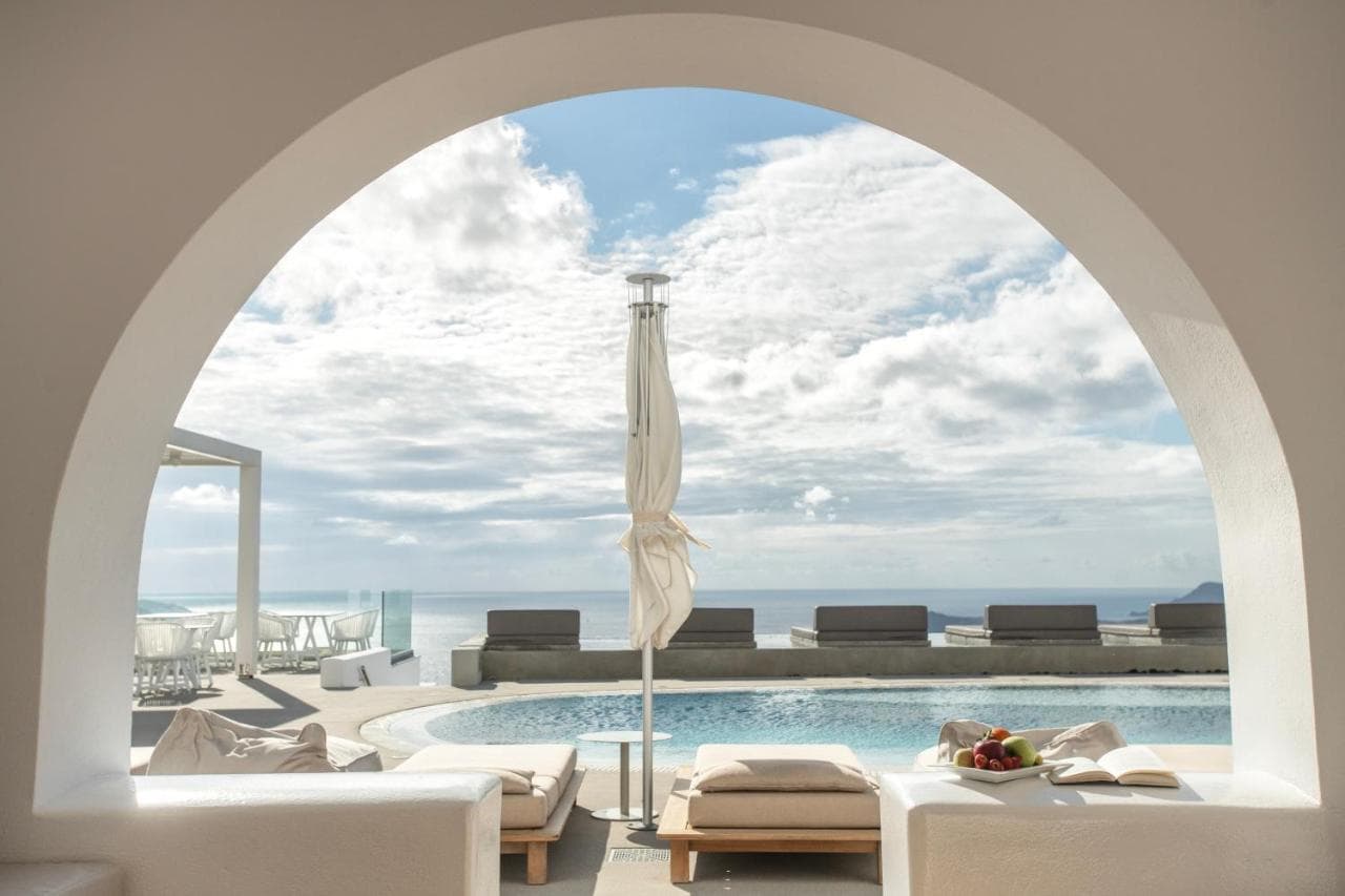 Lilium Hotel Santorini – photo 4