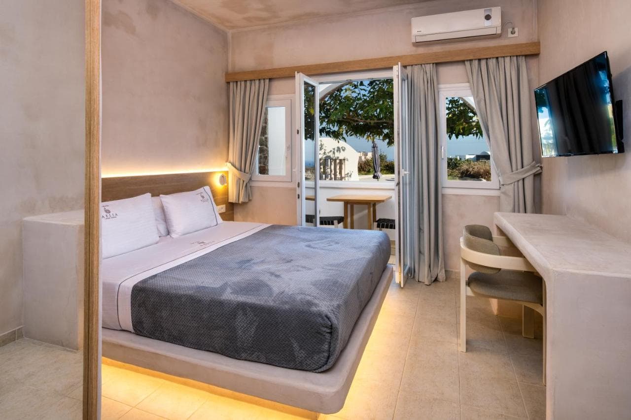 Aelia Luxury Suites – photo 2