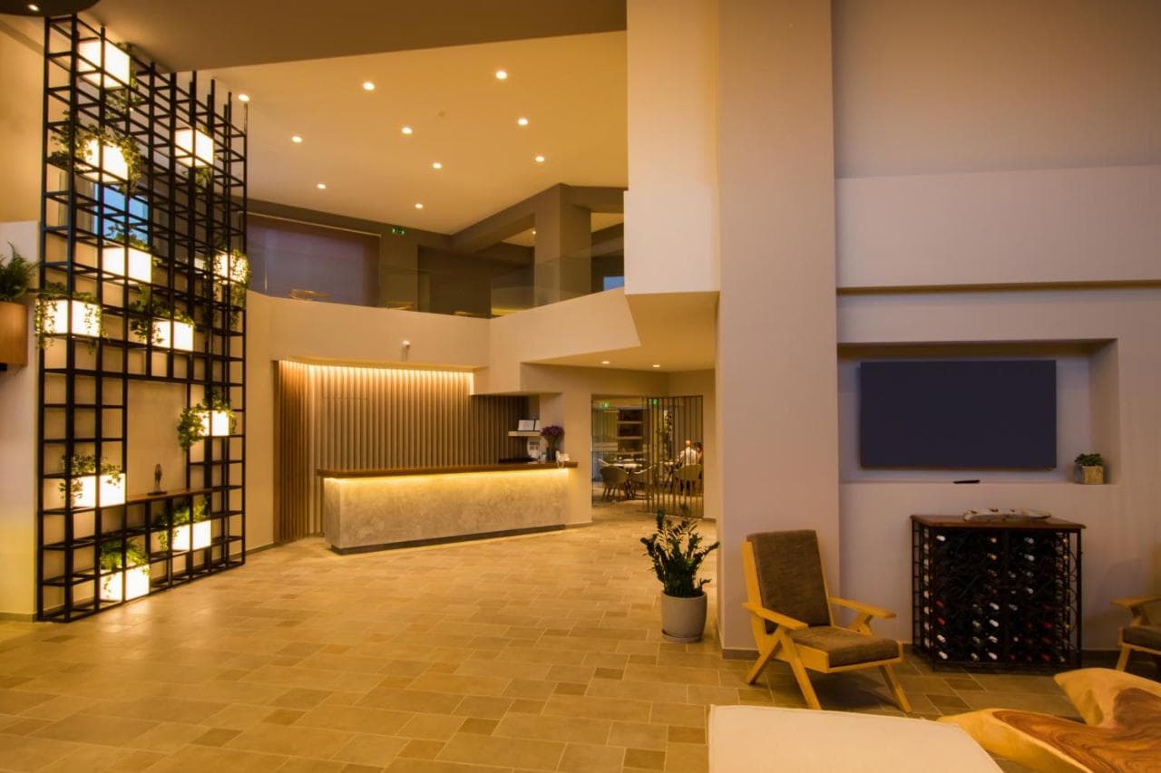Parasol Luxury Hotel & Suites – photo 6