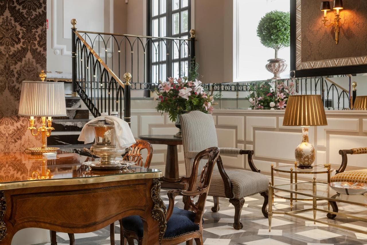 Relais & Châteaux Heritage Hotel – photo 4