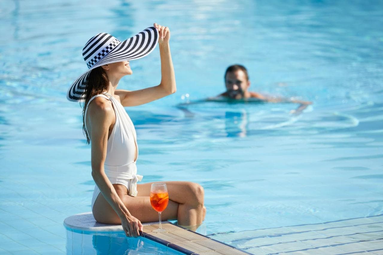 Neptune Luxury Resort – photo 3