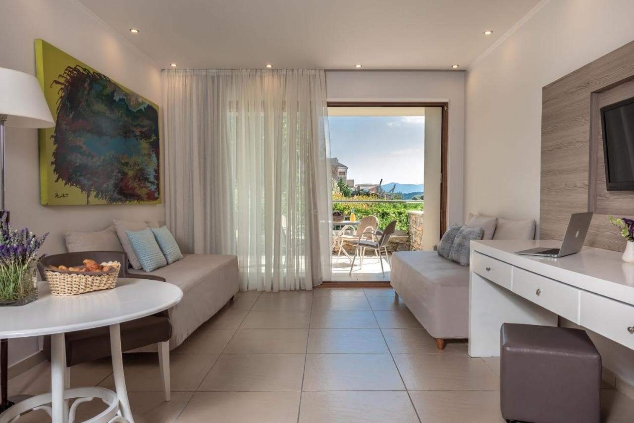 Kassandra Bay Resort, Suites & Spa – photo 5