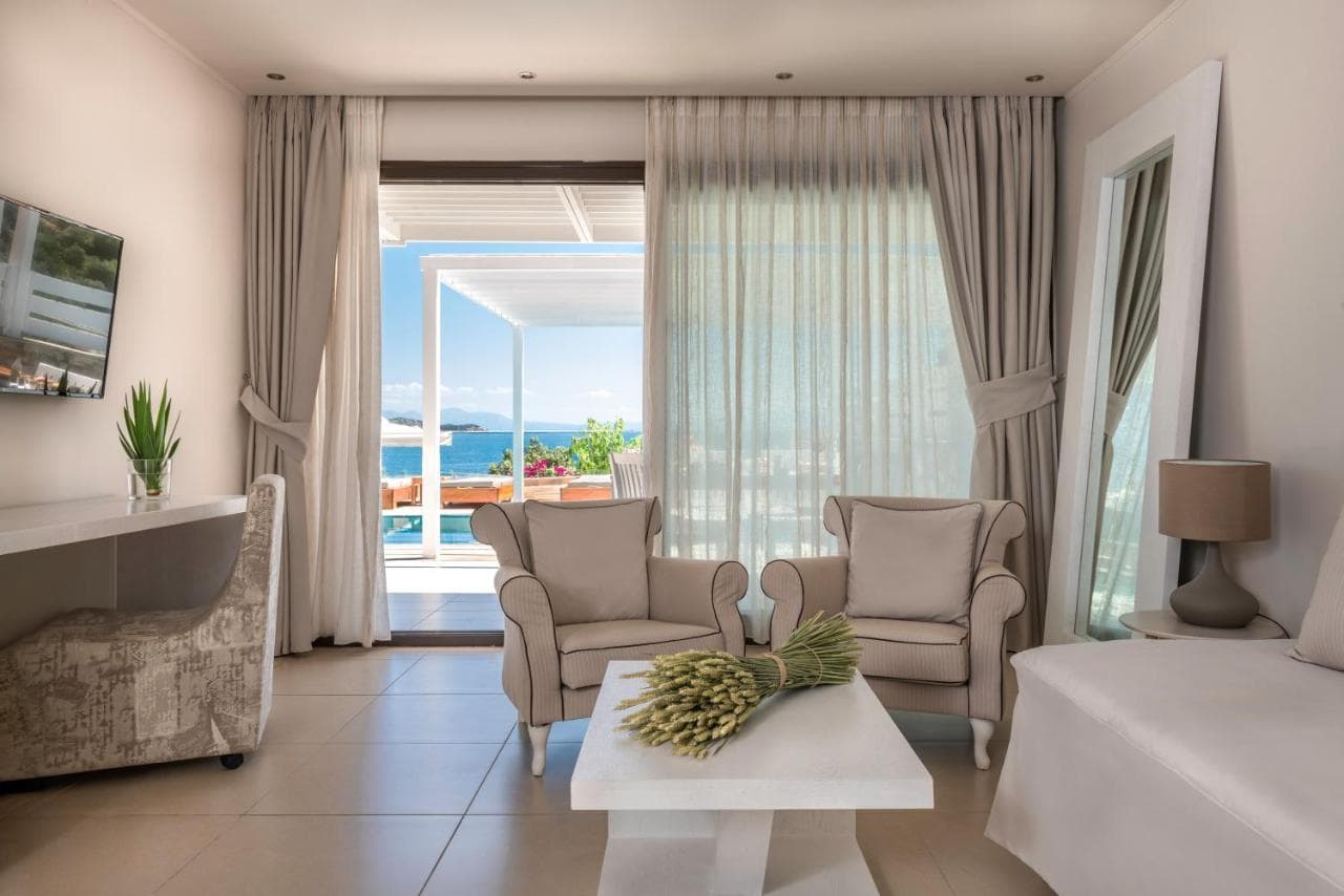 Kassandra Bay Resort, Suites & Spa – photo 8