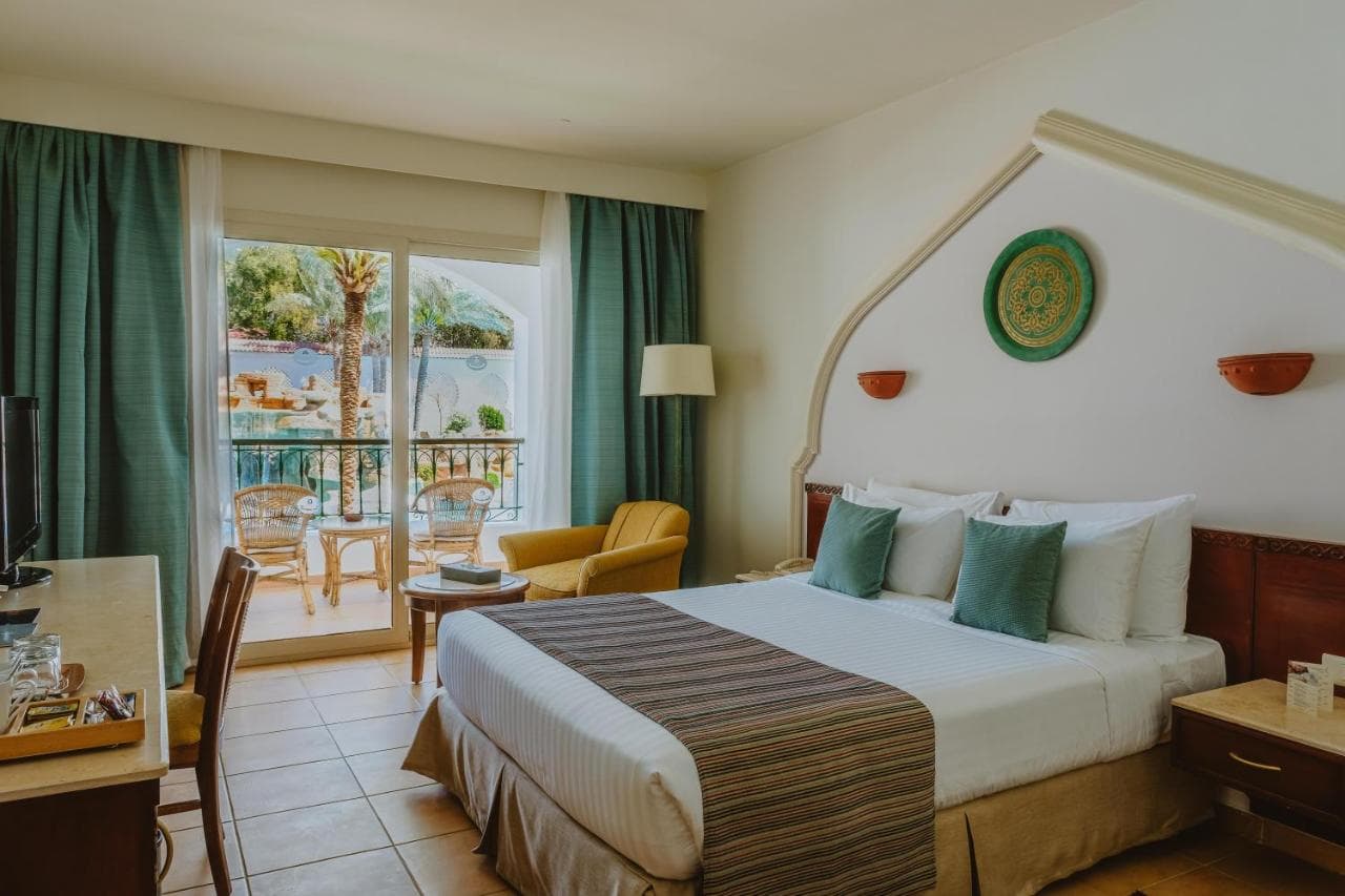 Baron Palms Adults Friendly Only 16 years plus Boutique Hotel Style – photo 3