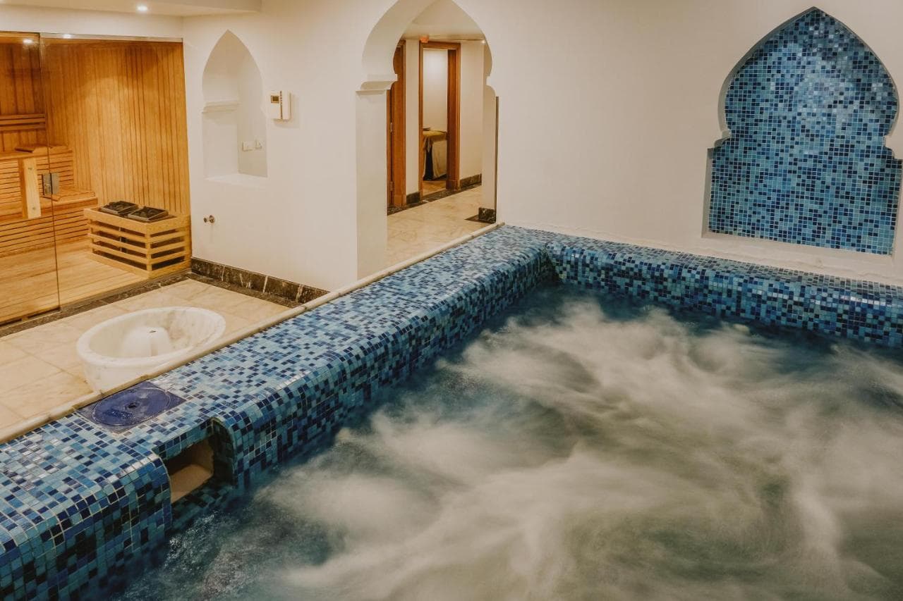 Baron Palms Adults Friendly Only 16 years plus Boutique Hotel Style – photo 8