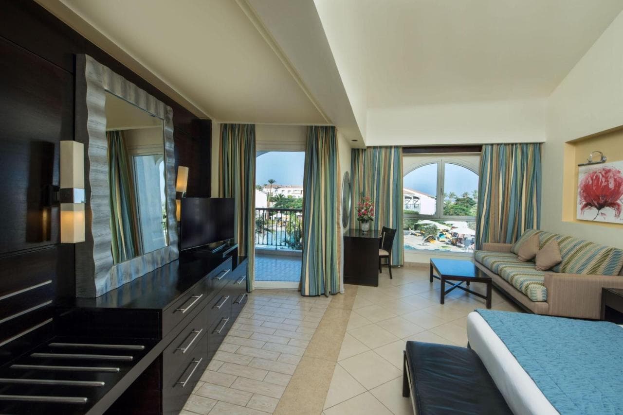 Reef Oasis Blue Bay Resort & Spa – photo 8