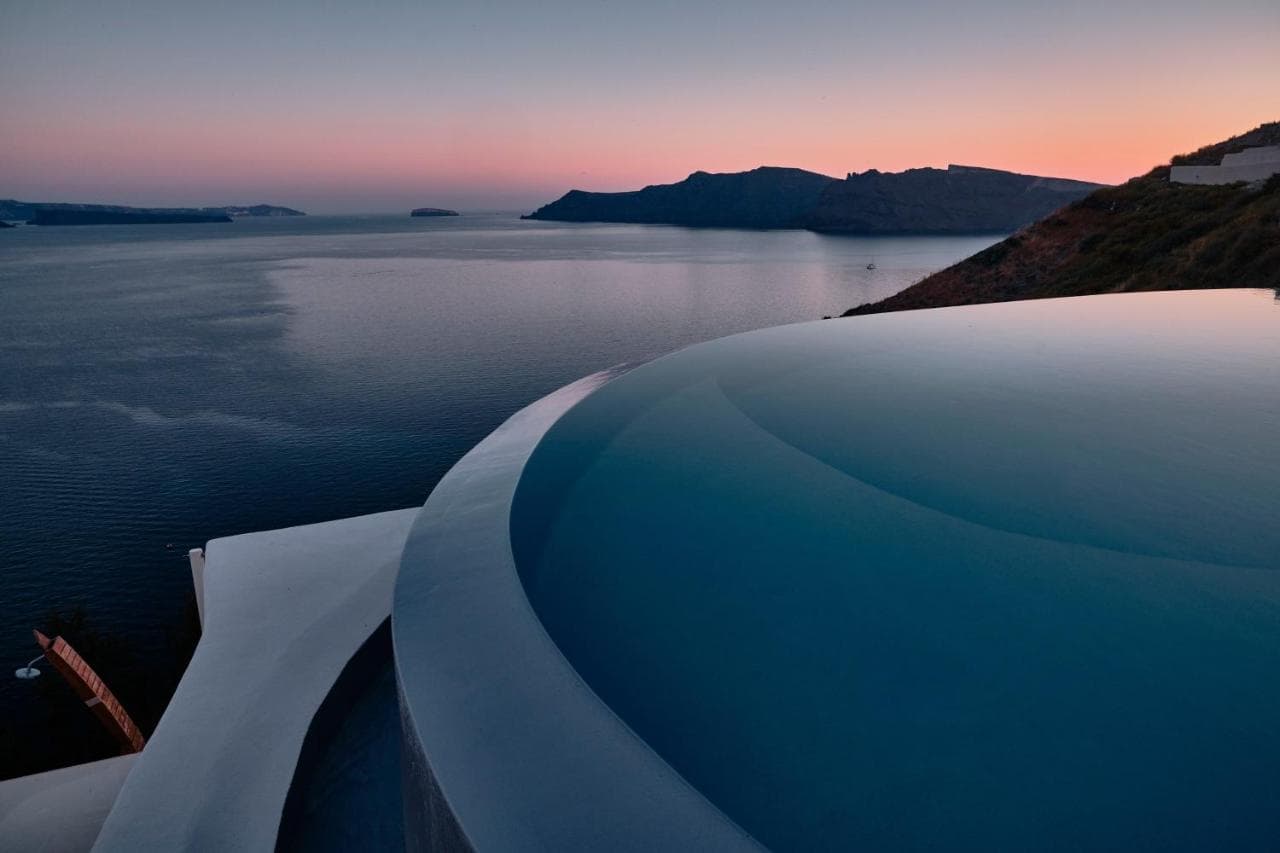 Mystique, a Luxury Collection Hotel, Santorini – photo 5