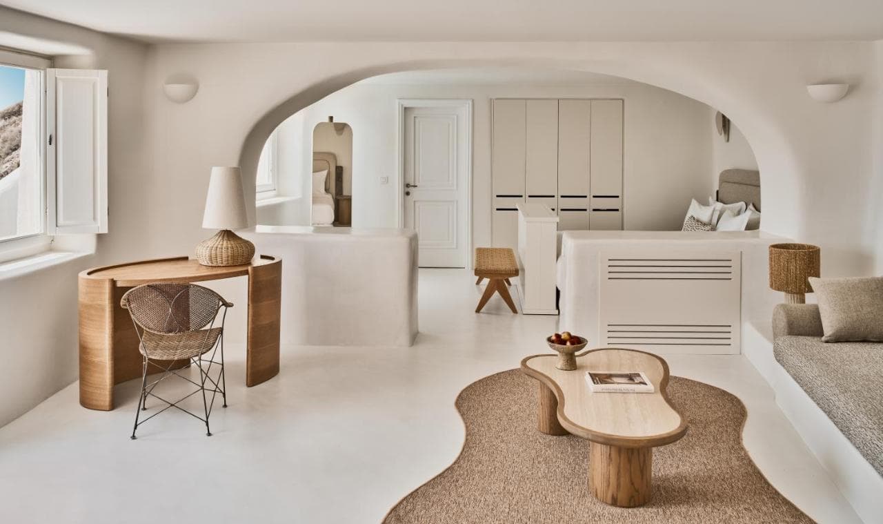 Mystique, a Luxury Collection Hotel, Santorini – photo 3