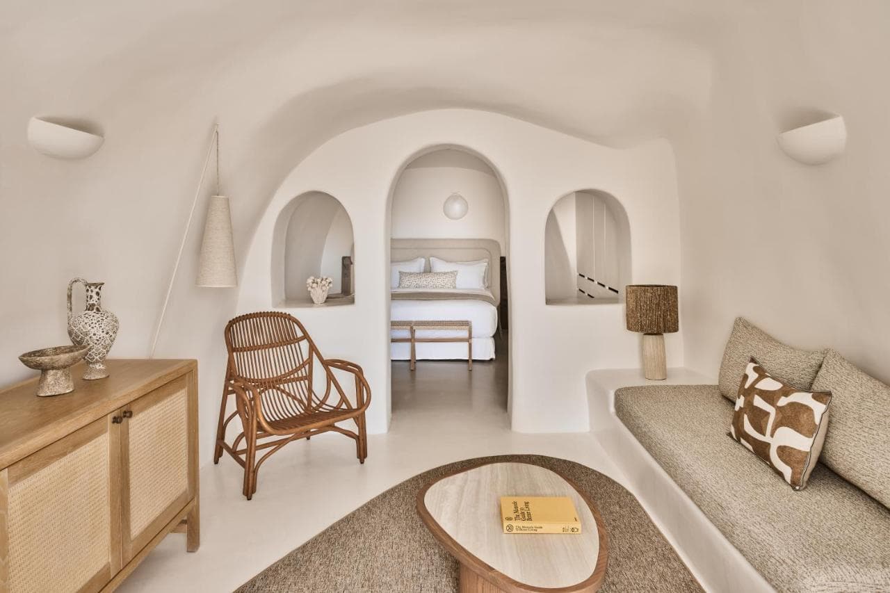 Mystique, a Luxury Collection Hotel, Santorini – photo 2