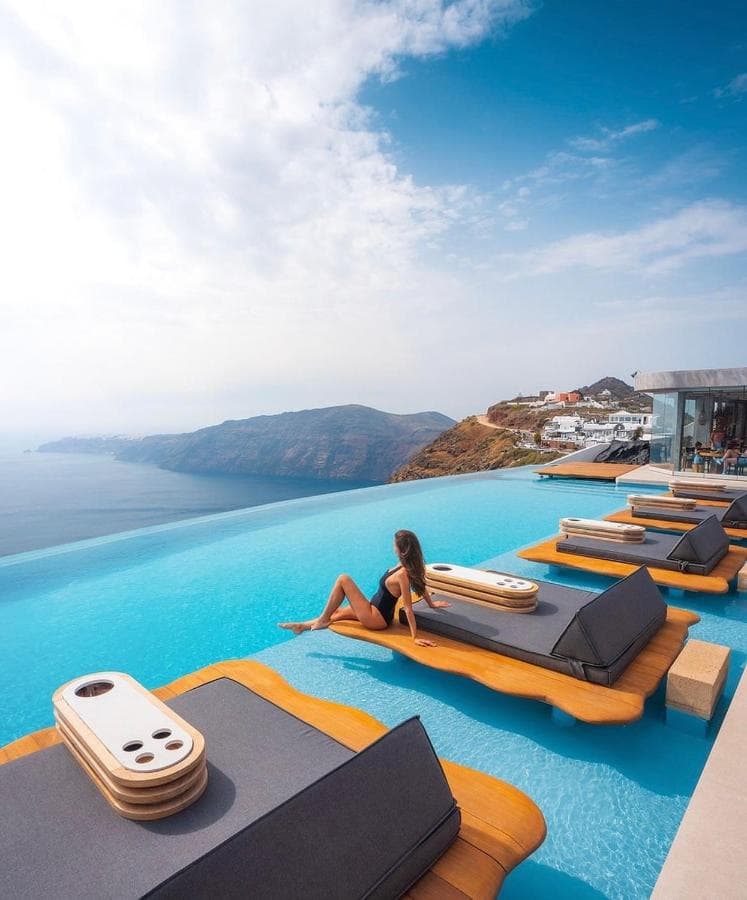 Cavo Tagoo Santorini