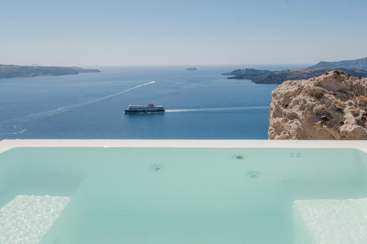 Apeiron Blue Santorini by Apeiron Hotels – photo 7