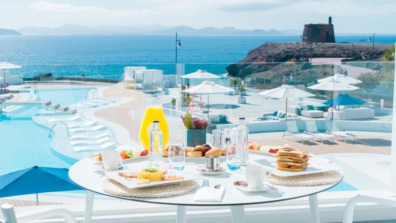 CalaLanzarote Suites Hotel – photo 4