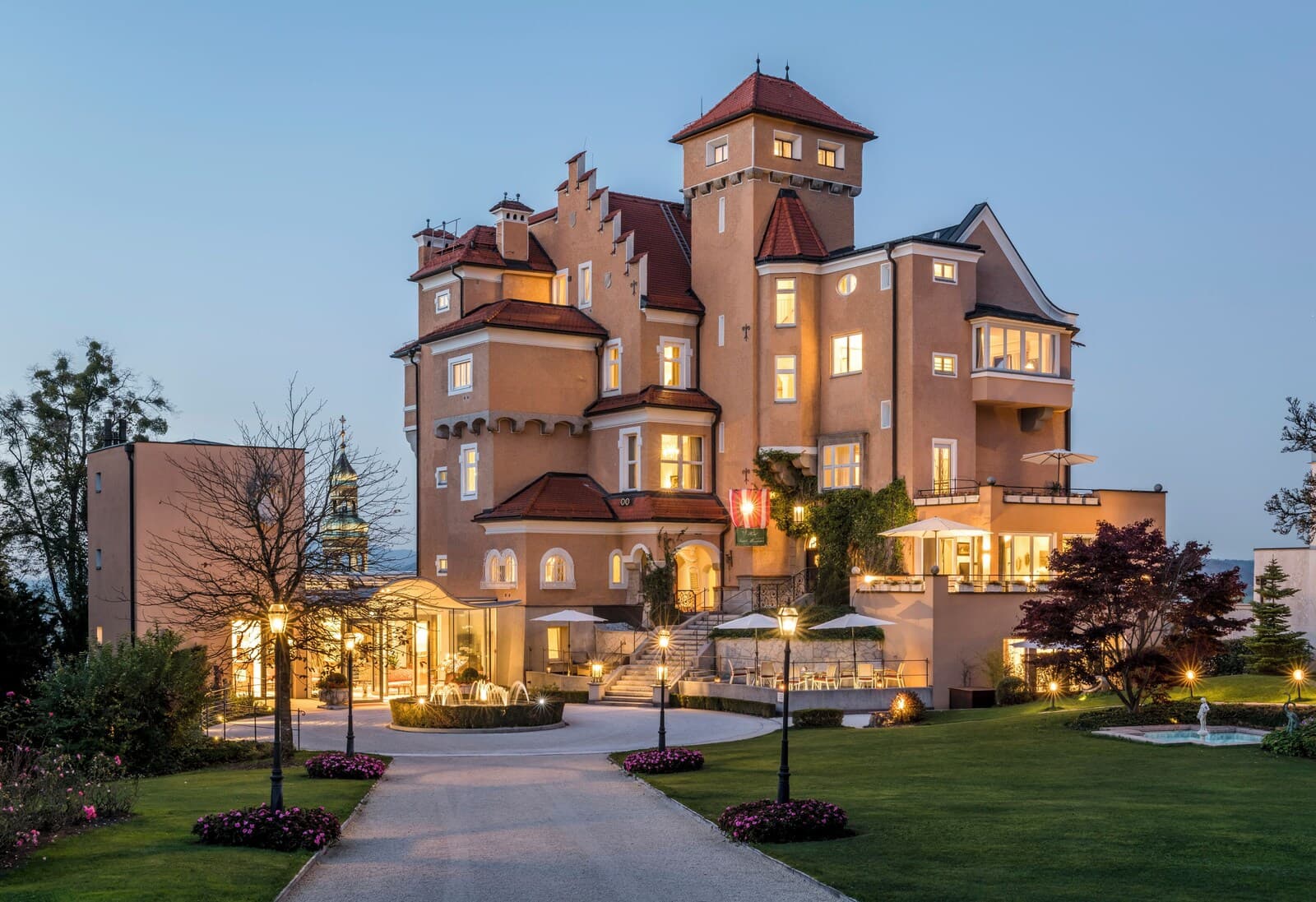 Hotel Schloss Mönchstein