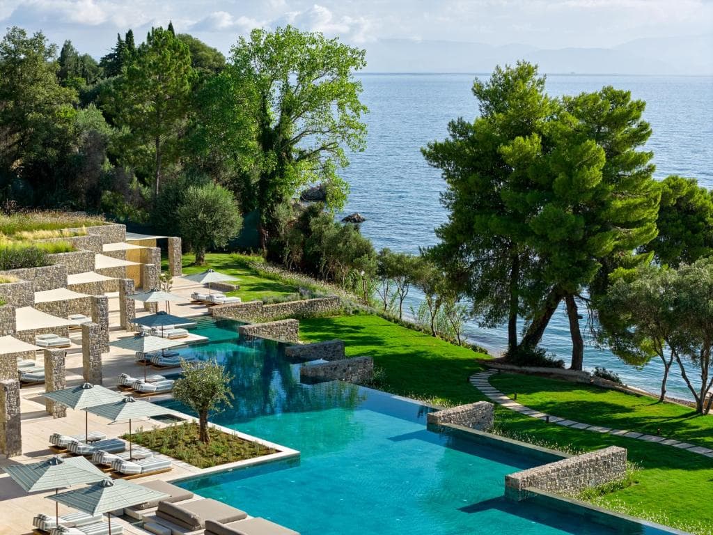 Avali, Mar-Bella Collection